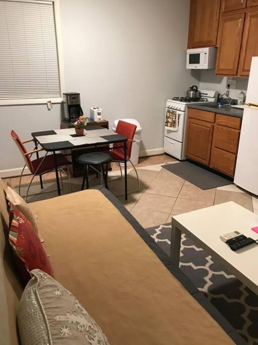 Walk2Metro'S,Dcgem,Private,Wifi, Freeparking Apartment Арлингтън Екстериор снимка